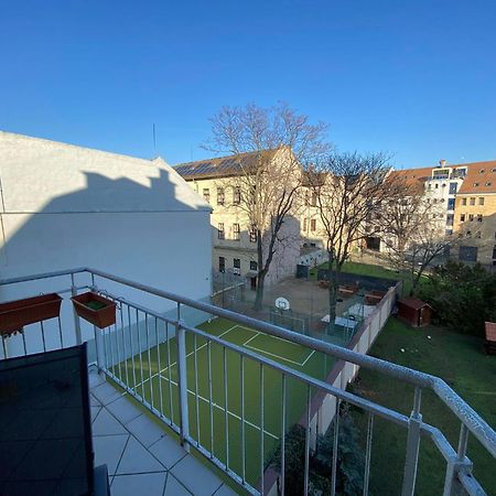 Skylark Cozy Bigger Apartment ブダペスト エクステリア 写真